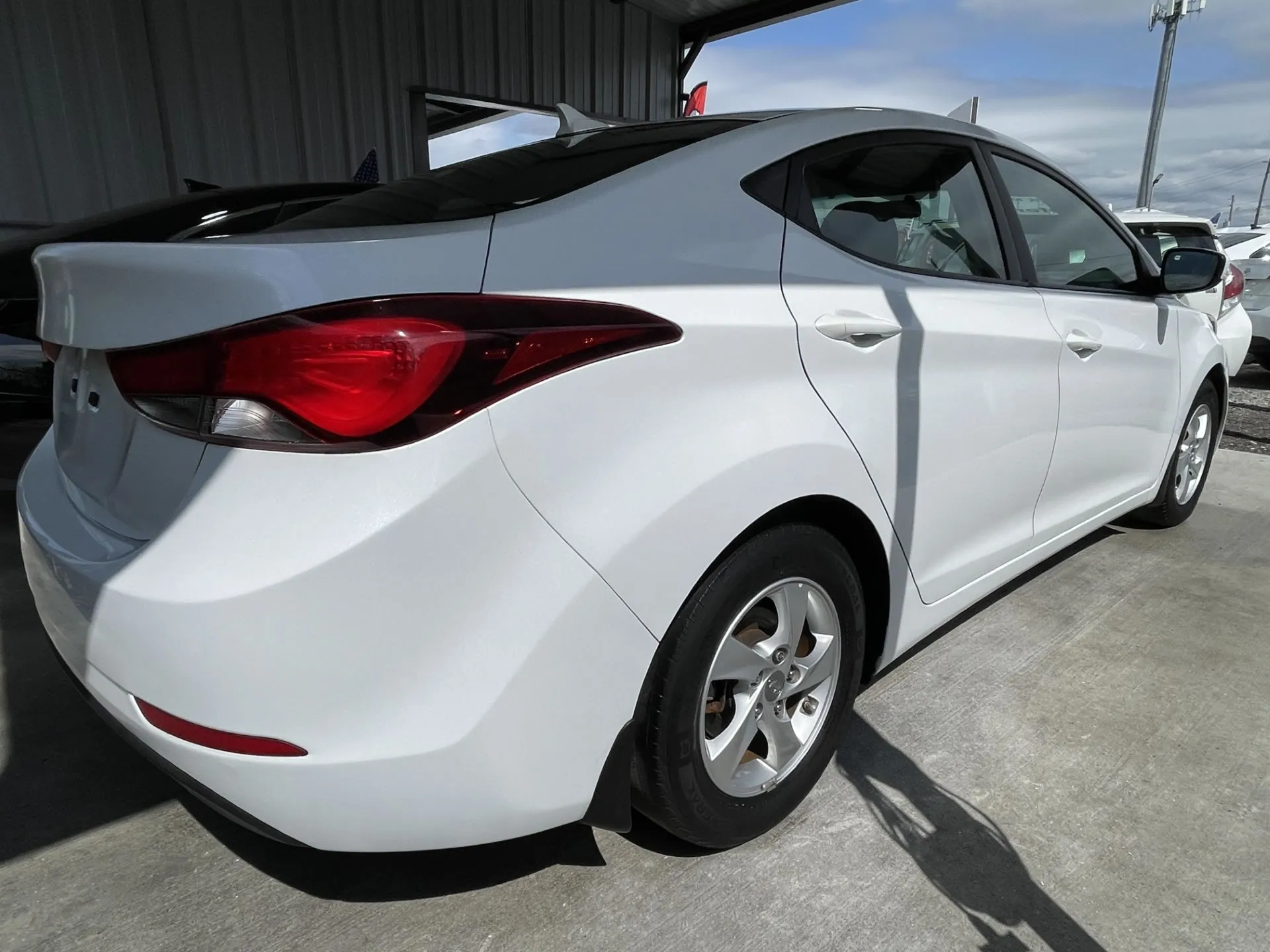 Imagen adicional de Hyundai Elantra 2015